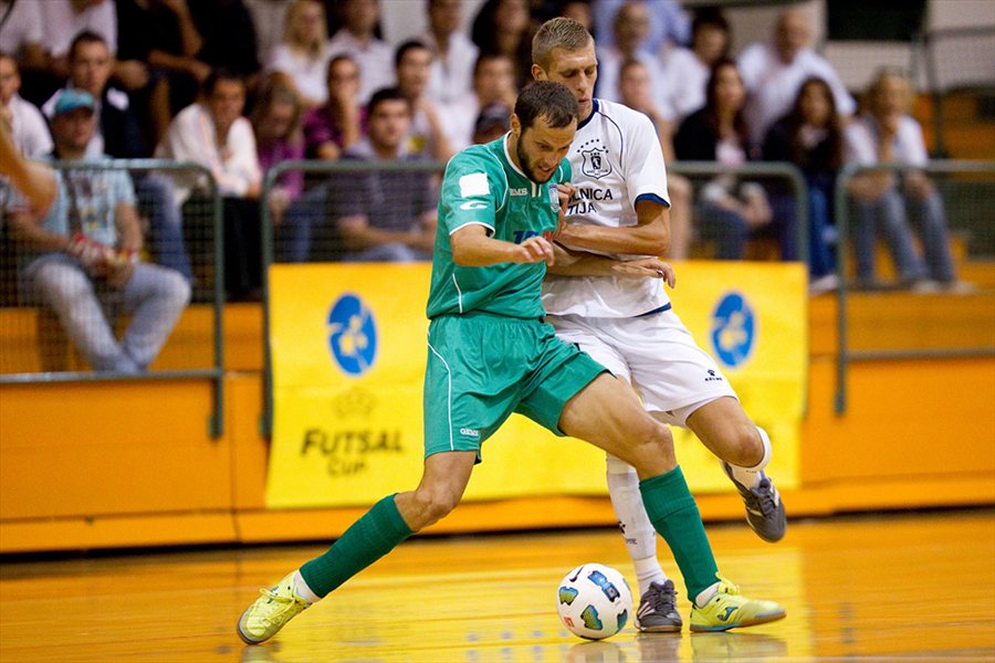 Διπλή μεταγραφική ενίσχυση στο ποδόσφαιρο σάλας