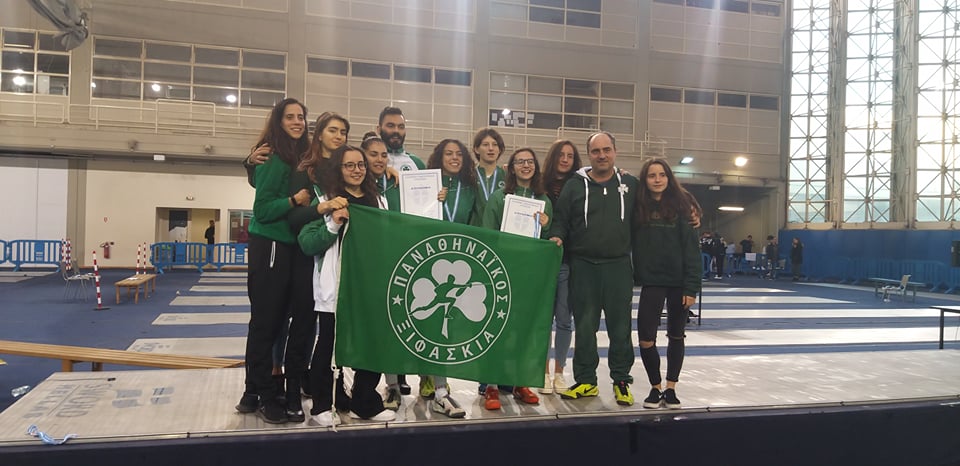 «Ασημένιες» οι «πράσινες» Νεάνιδες