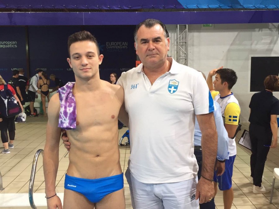 Έκτος ο Μόλβαλης και πάει παγκόσμιο