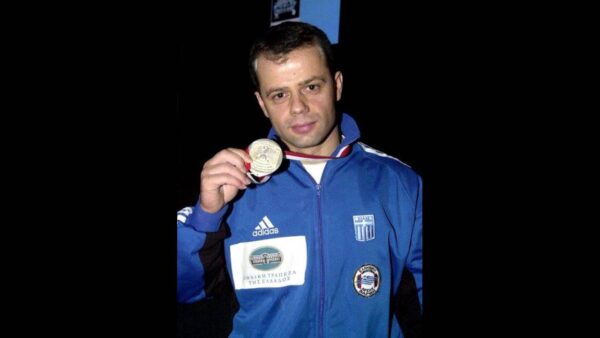 Πράσινη λάμψη στους Μεσογειακούς