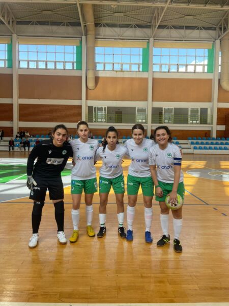 «Βόλτα» στο Καρπενήσι 8-0