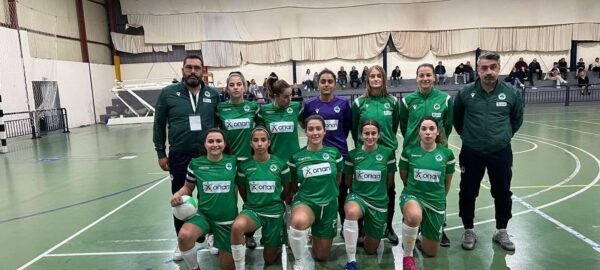 Άνετα οι γυναίκες 13-2!