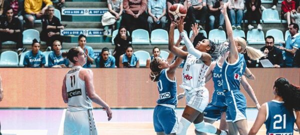 Φιλική ήττα με πέντε «πράσινες»