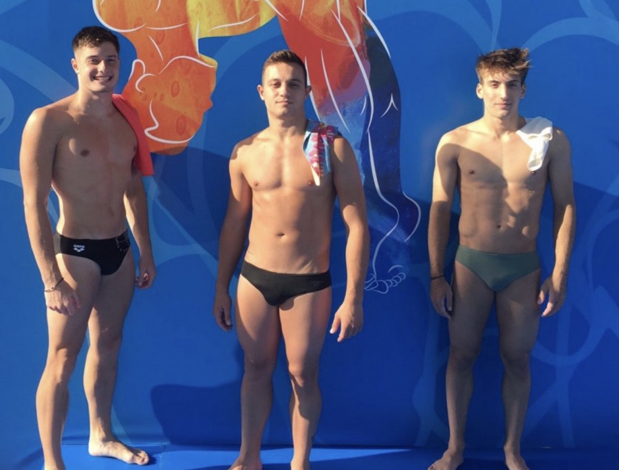 Κοιτάζει τον τελικό των 3μ. συγχρονισμένων καταδύσεων ο Μόλβαλης