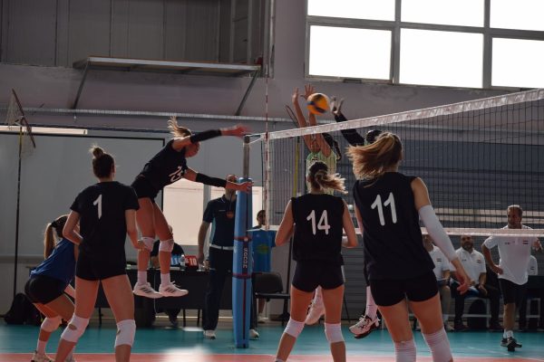 Φιλική νίκη με Μπελιά