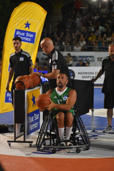 Δεν γίνεται αλλιώς…