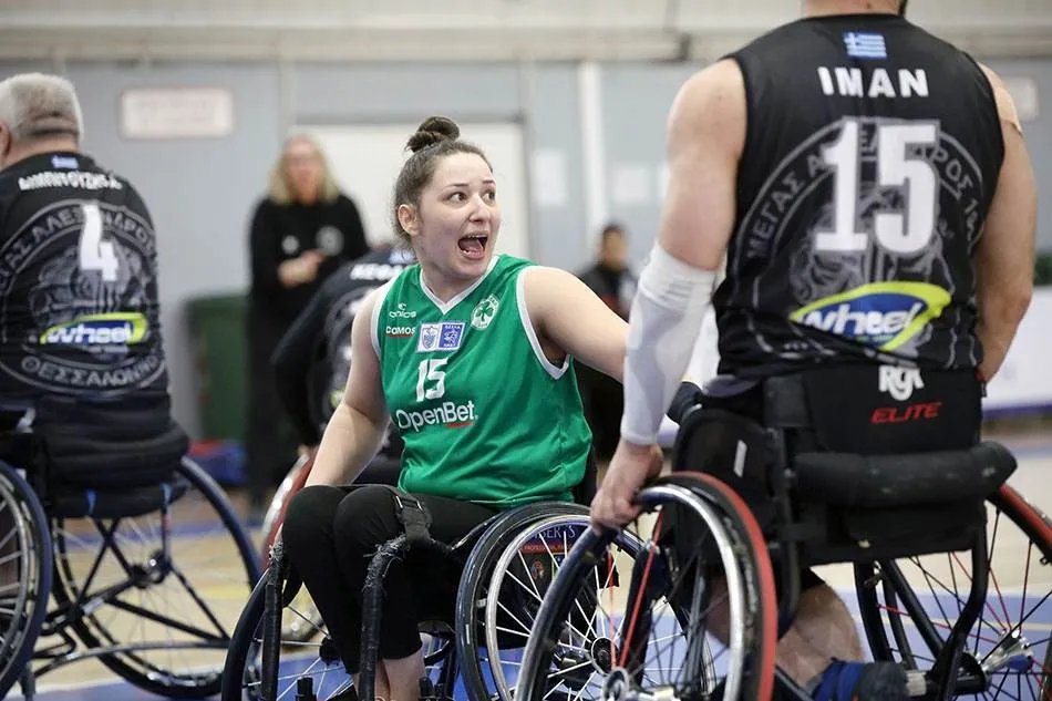 Στο «τριφύλλι» και φέτος η Μιχαλοπούλου!