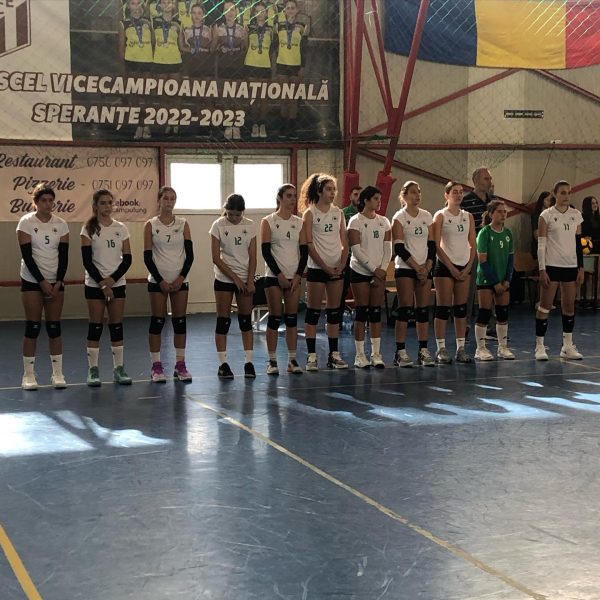 Μαχητικά τα κορίτσια στη Ρουμανία