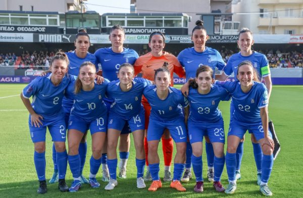 Ιστορική νίκη με δύο «τριφυλλοφόρες»!