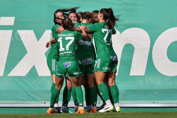 Τριφυλλάρες!