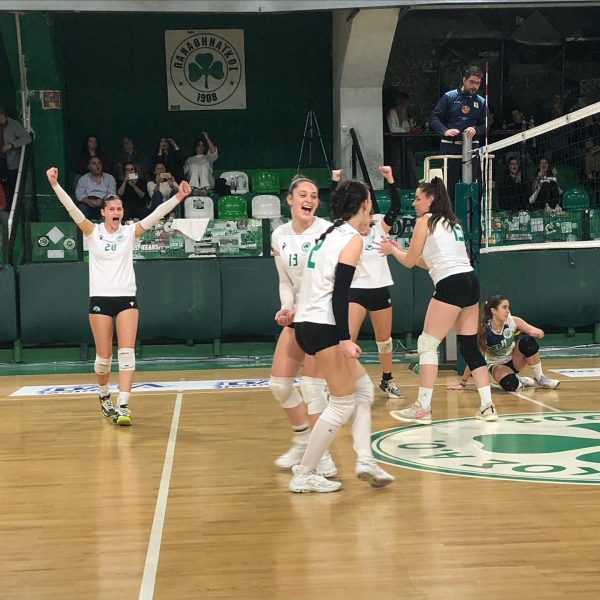 Μοιρασιά στις ακαδημίες βόλεϊ