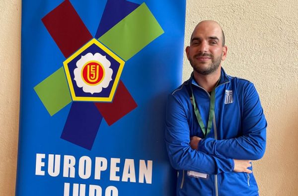 «Τριφυλλοφόρος» ο Πολυζώης Ρήγας!
