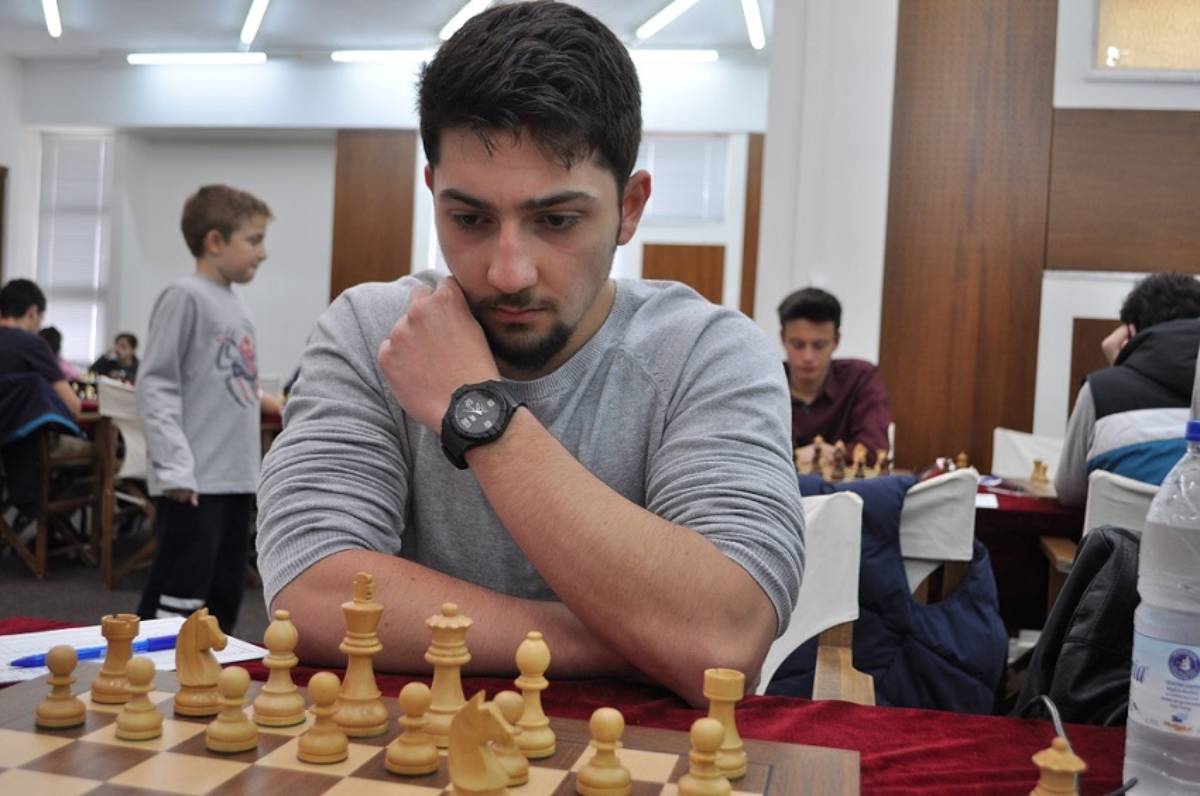 Διεθνής διάκριση για τον Καλογερή