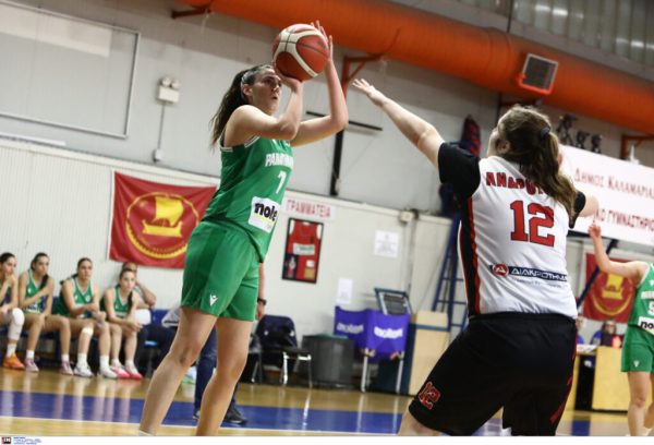 Πρώτες και αήττητες οι Νεάνιδες!