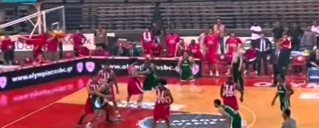 Σαν σήμερα το 2010-Πρωτάθλημα μέσα στο Παλέ …