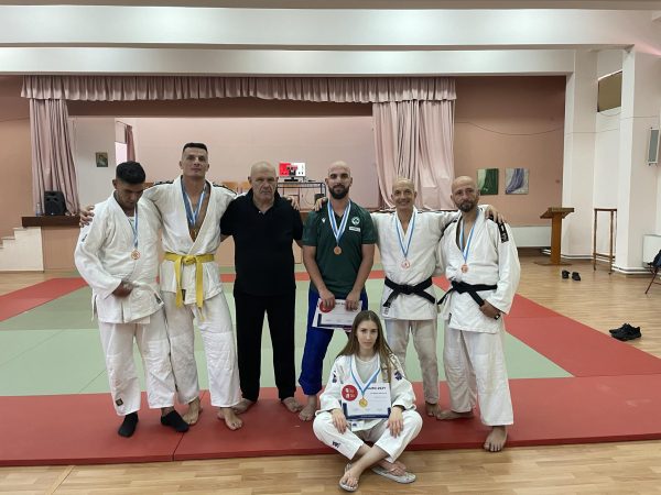Υψώθηκε ψηλά η πράσινη σημαία στις Σέρρες