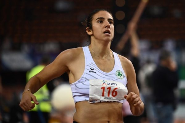 Έβαψαν πράσινο το βάθρο στα 800μ.