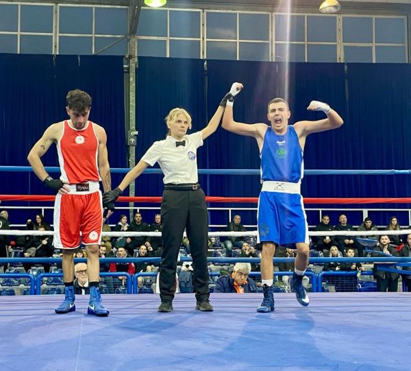 Συνέχισε μαχητικά με έξι νίκες τη δεύτερη μέρα