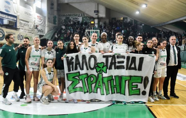 Αιώνια πιστός δεν γίνεται αλλιώς Μίμης Δομάζος Παναθηναϊκός!