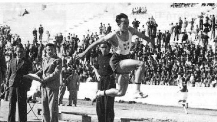 Σαν σήμερα το 2010 έφυγε ο σπουδαίος Γιάννης Παλαμιώτης