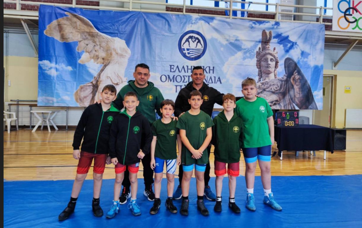 Μεγαλώνει γερά παιδιά…