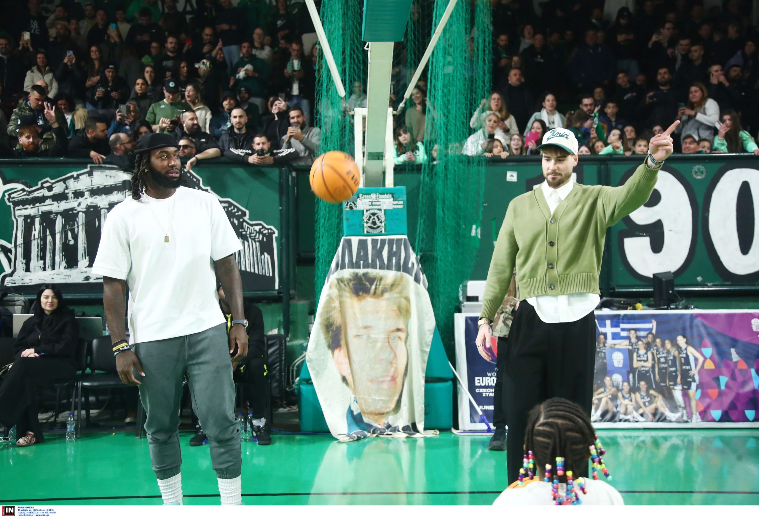 Μια «παρανοϊκή» ανάπαυλα ημιχρόνου!