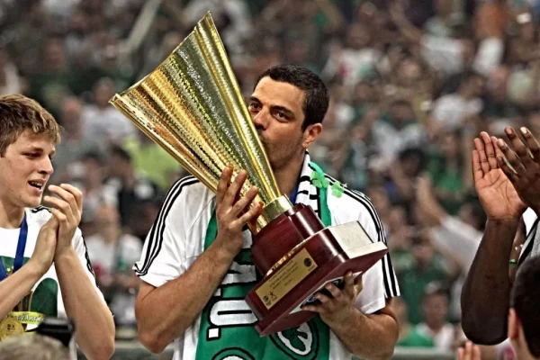 Σαν σήμερα το 2013- Το μπασκετικό αντίο του Τσαρτσαρή