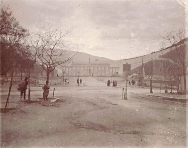 Αριστείδης Διοσκουρίδης-Ο…σφαιράτος οπισθοφύλακας