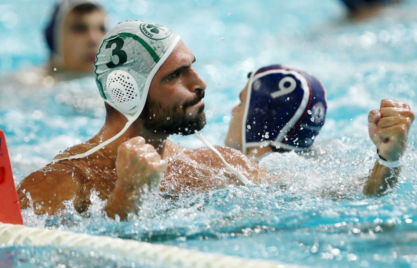 Τη…βούλιαξε και αναδύθηκε στην πρώτη θέση!