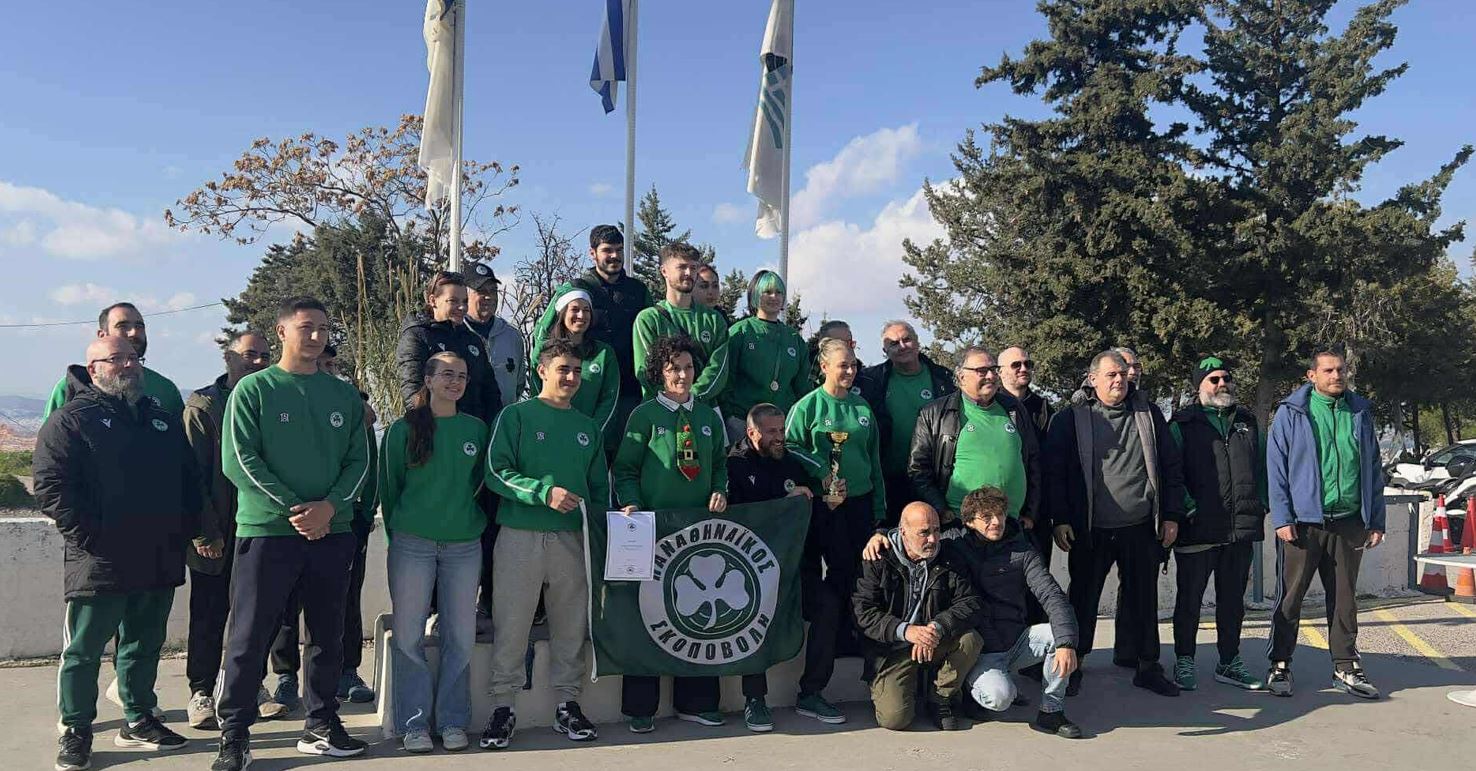 Το Καταπράσινο Κύπελλο Χριστουγέννων με την Παναθηναϊκή κουλτούρα του