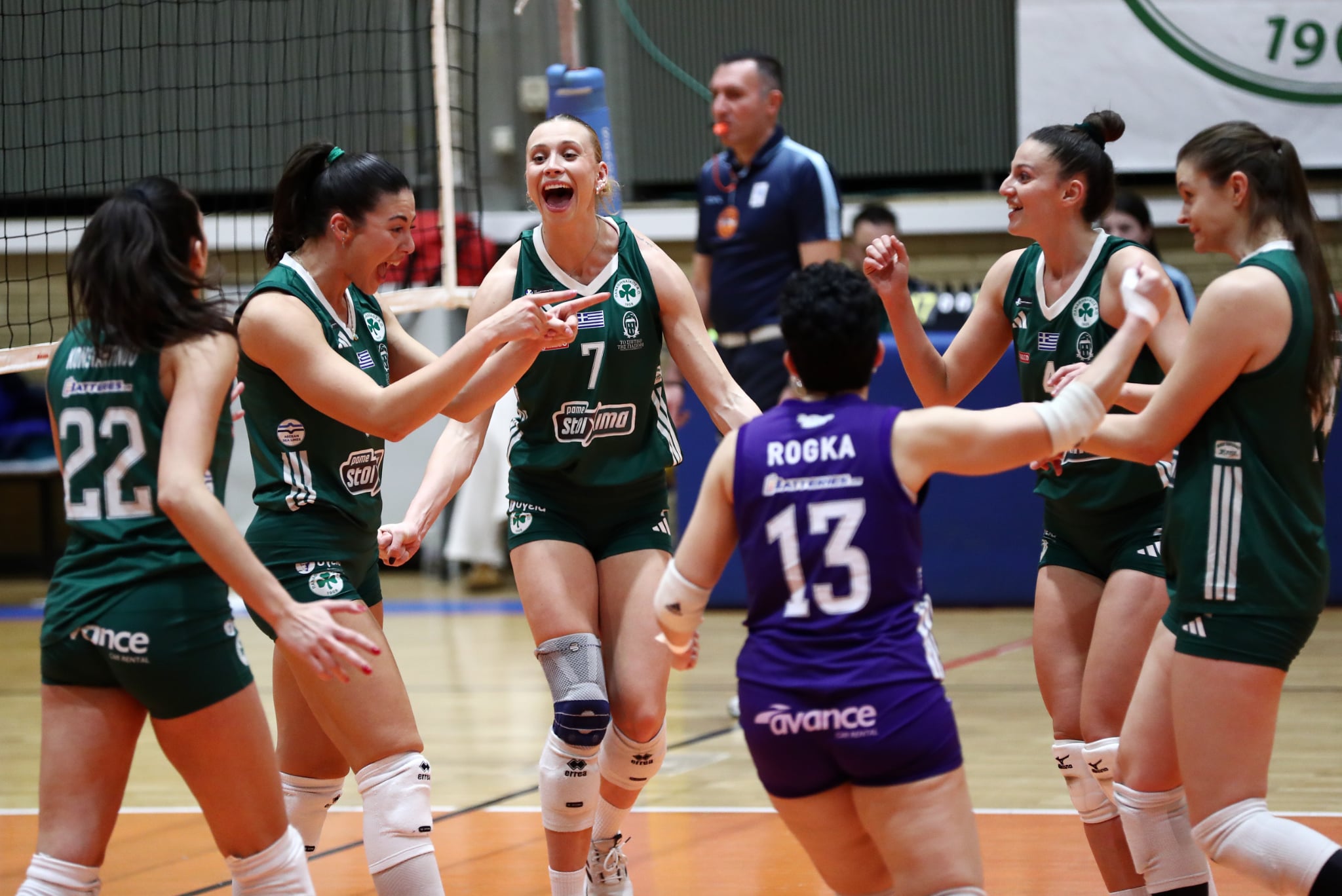 Συνεχίζουν πρώτες.. 3-0 το Μαρκόπουλο