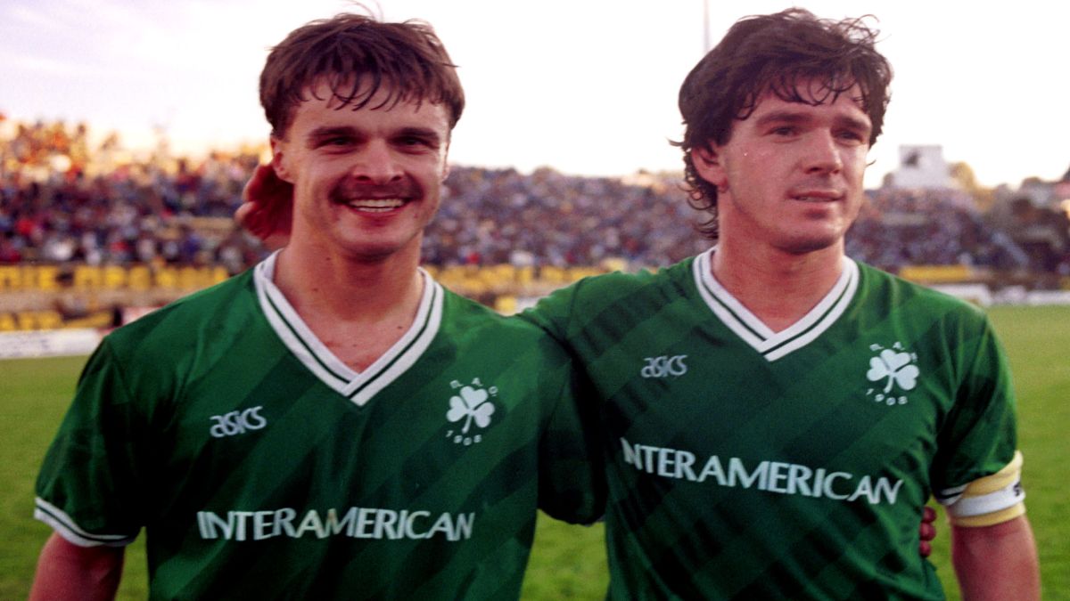 Σαν σήμερα το  1989 -Η πρώτη εμφάνιση  του «Χρηστάρα»