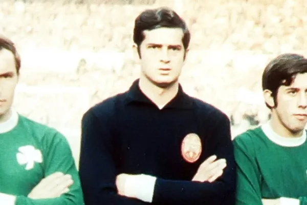 O αξέχαστος Τάκης Οικονομόπουλος