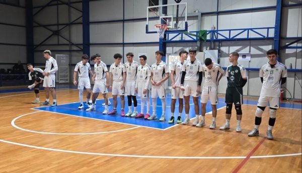 Τα «τριφυλλάκια» στο φιλέ