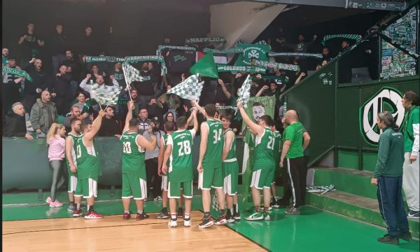 Τσέκαρε για φάιναλ φορ  με ρεκόρ φιλάθλων