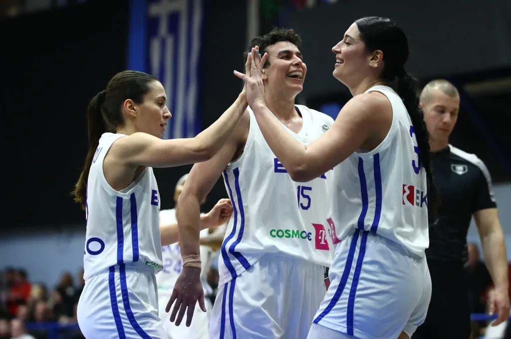 «Γαλανόλευκη» νίκη με ασταμάτητη Σπανού