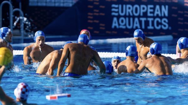 Πρώτη νίκη με δύο «τριφύλλια»