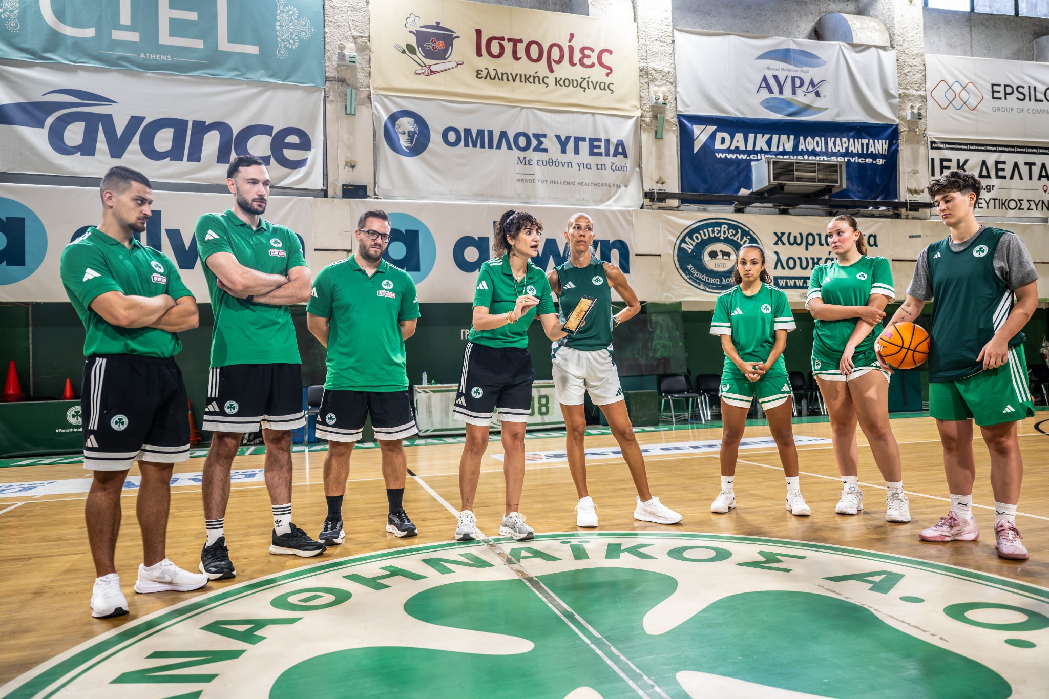 Η «πρώτη» του μπάσκετ γυναικών