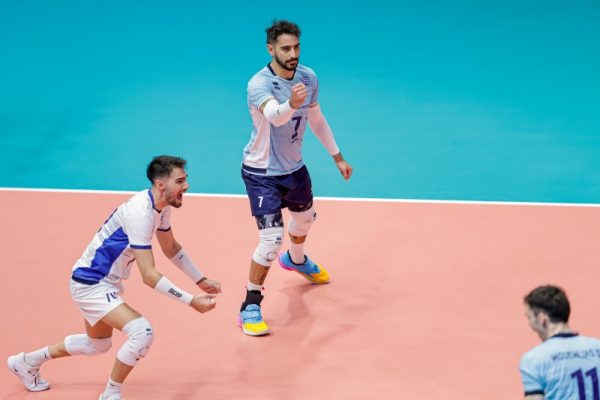 Κοντά στην πρόκριση η Εθνική ανδρών με τέσσερα «τριφύλλια»