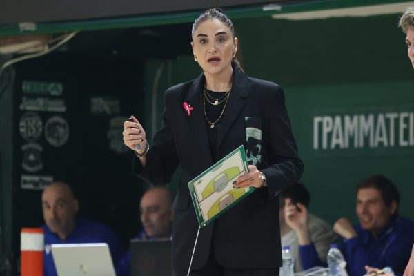 Έστειλε το δικό της μήνυμα για την ημέρα κατά του καρκίνου του μαστού η Ερντέμ